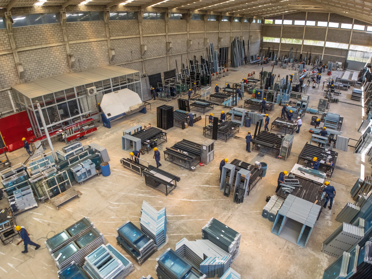 Interior de planta de producción