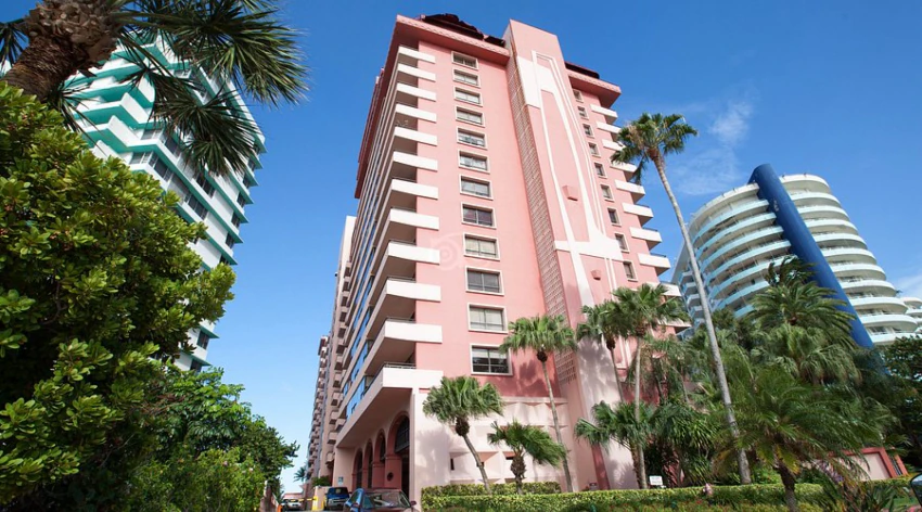 Alexander hotel